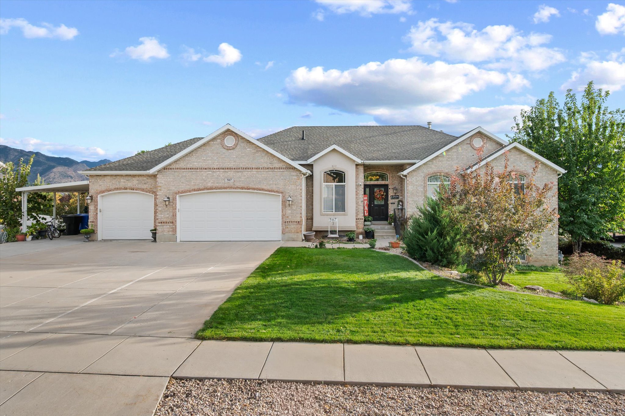 2185 N 450 E, North Ogden, UT 84414