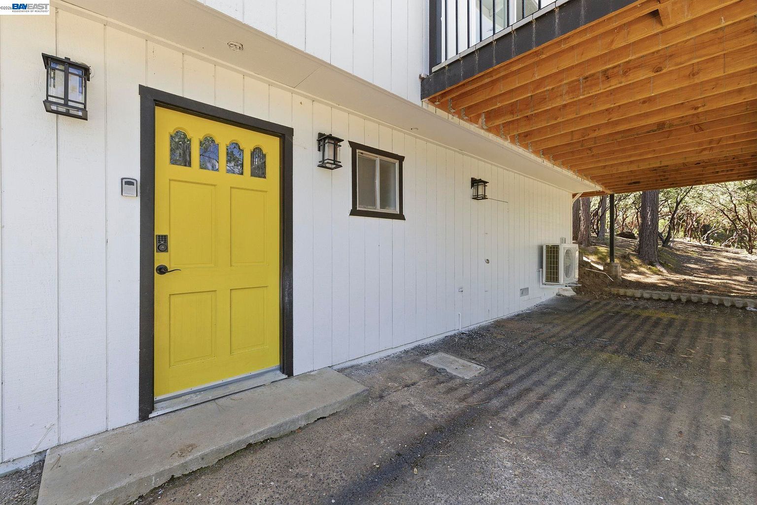 12017 Hillhurst Cir, Groveland, CA 95321