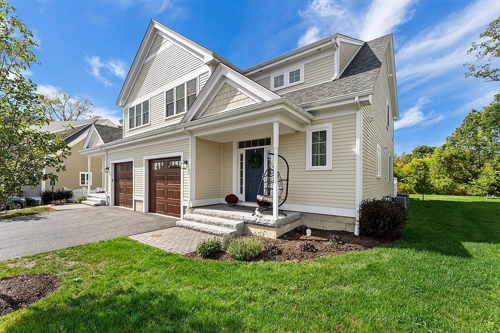 14 Sunset Way Unit 14 Medfield