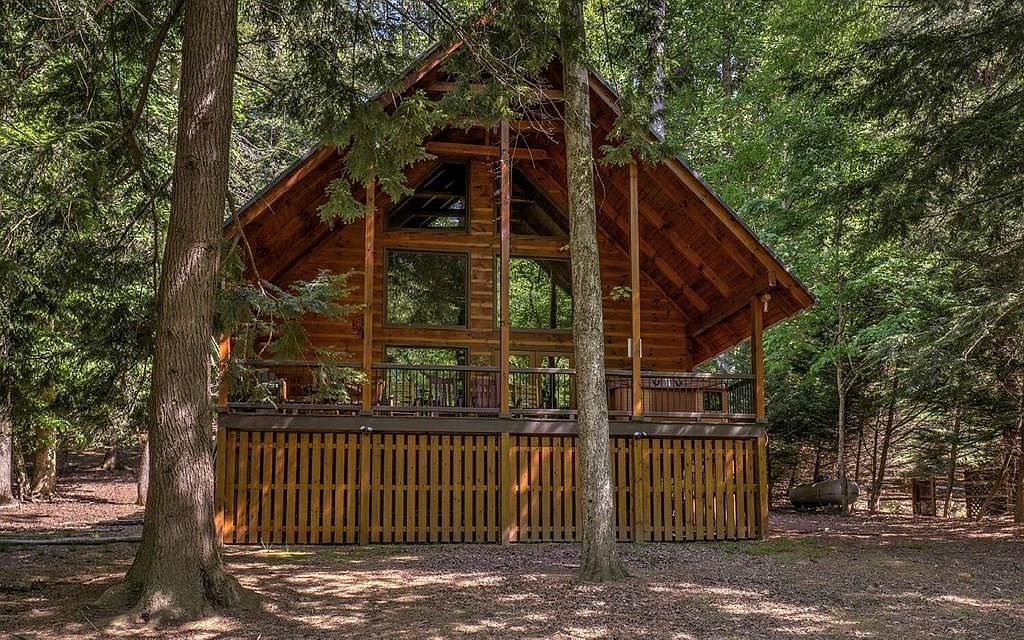 343 Muller Ln, Ellijay, GA 30540