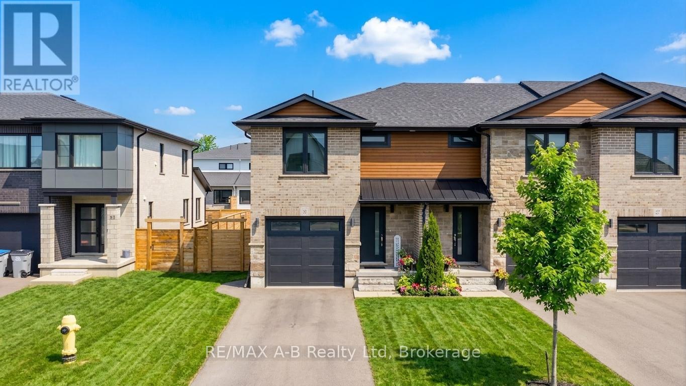 31 Trailside Drive, St. Mary's, ON N4X 0C1