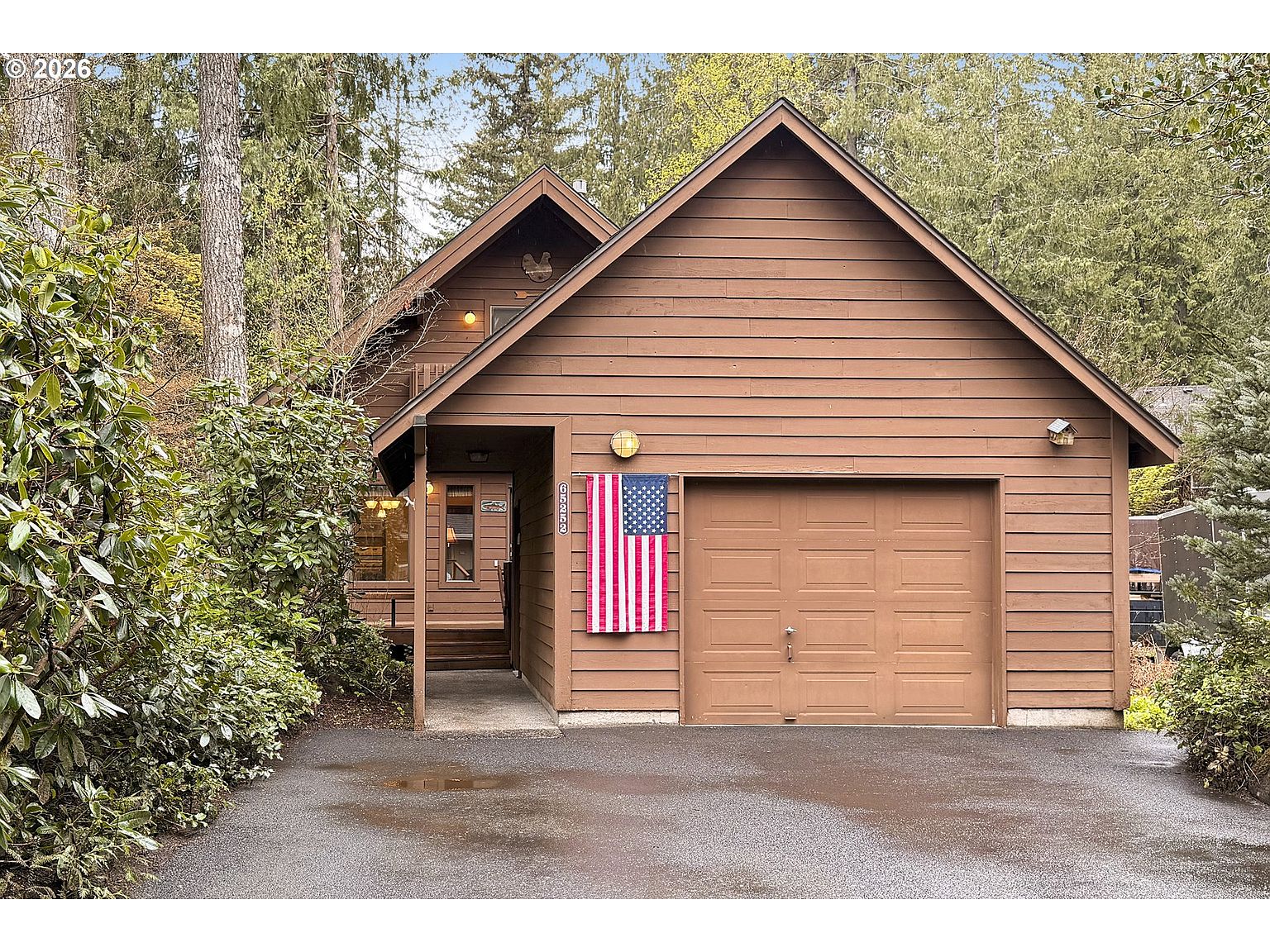 65252 E Alpine Way Rhododendron