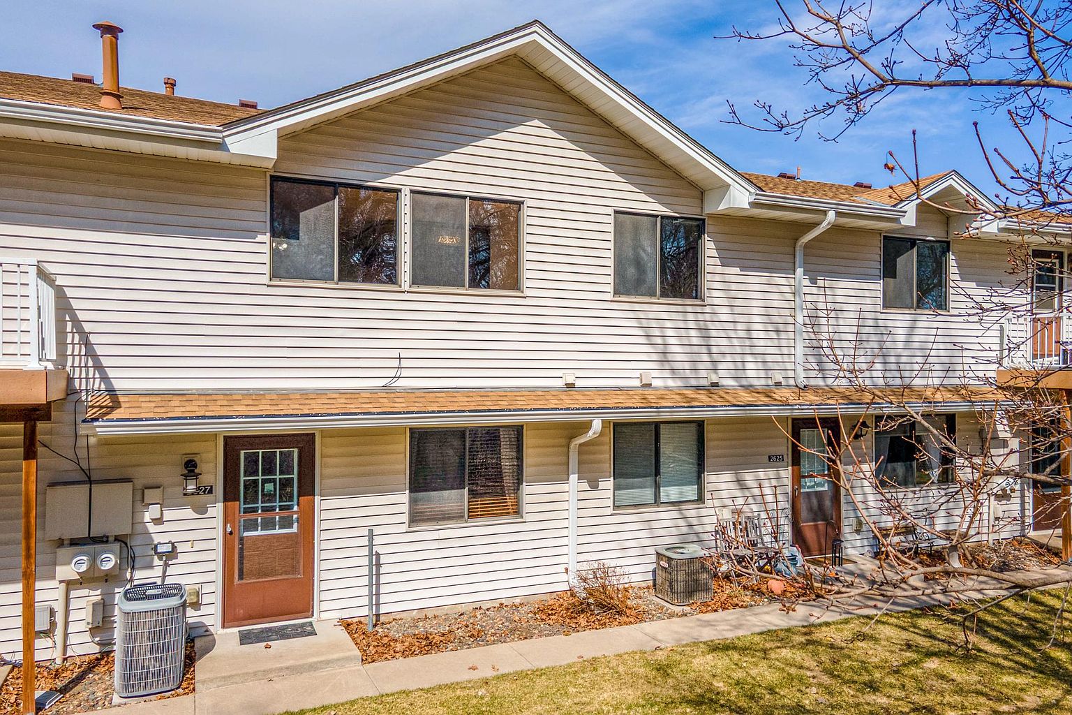 2627 Brookdale Ln Brooklyn Park