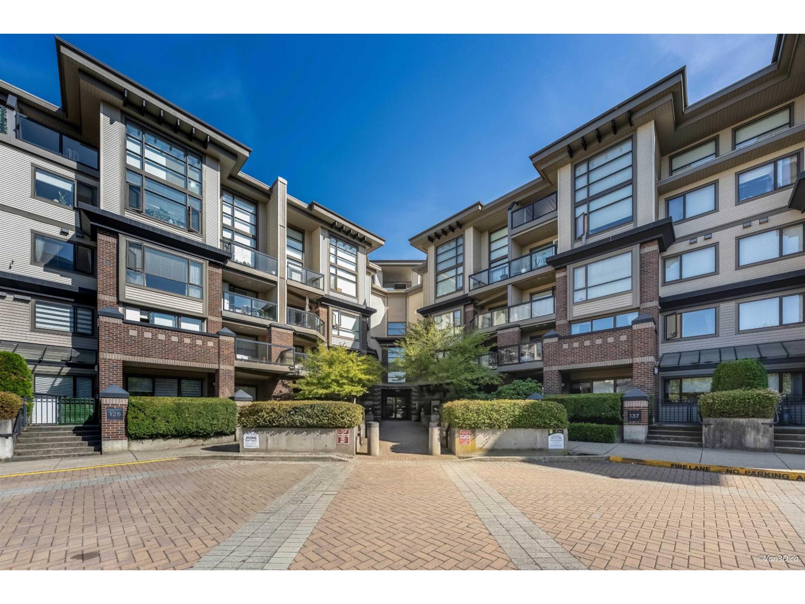 10838 City Parkway #227, Surrey, BC V3T 5X9